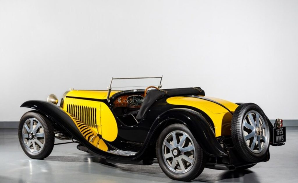 Extracted from Bugatti type 55 'Jean Bugatti Roadster'.docx — Main image crop