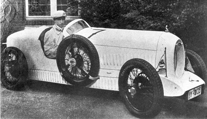 Perridon Collection dossier 'Bugatti Type 22', p.9 [t22-1198-p09-x229.jpg]