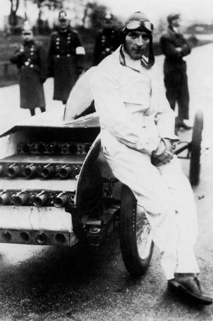 Perridon Collection dossier 'Bugatti Type 22', p.8 [t22-1198-p08-x224.jpg]